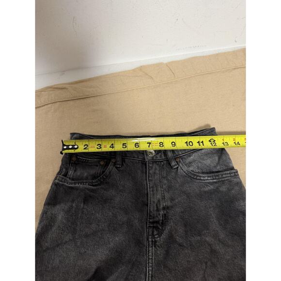 MNG Denim Jeans Womens 2 Gray Black Washed Mom High Rise Tapered Leg Casual - Picture 9 of 11